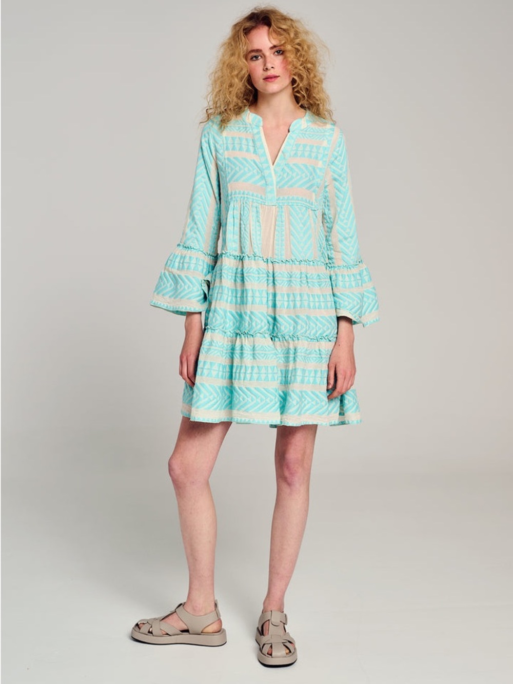 DEVOTION TWINS Embroidered Ella Dress Blue Cream Ivory Medium M